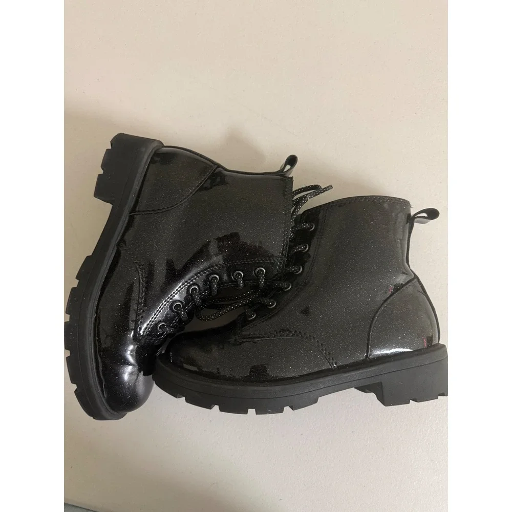 Old Navy Girls Black Glitter Patent Combat Boots 1 Side Zip Lug Sole Fall/Winter